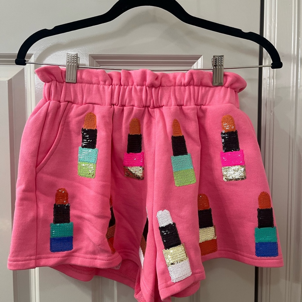 QUEEN OF SPARKLES lipstick shorts - Kids 2XL - fits Adult XS-Small - Never Worn